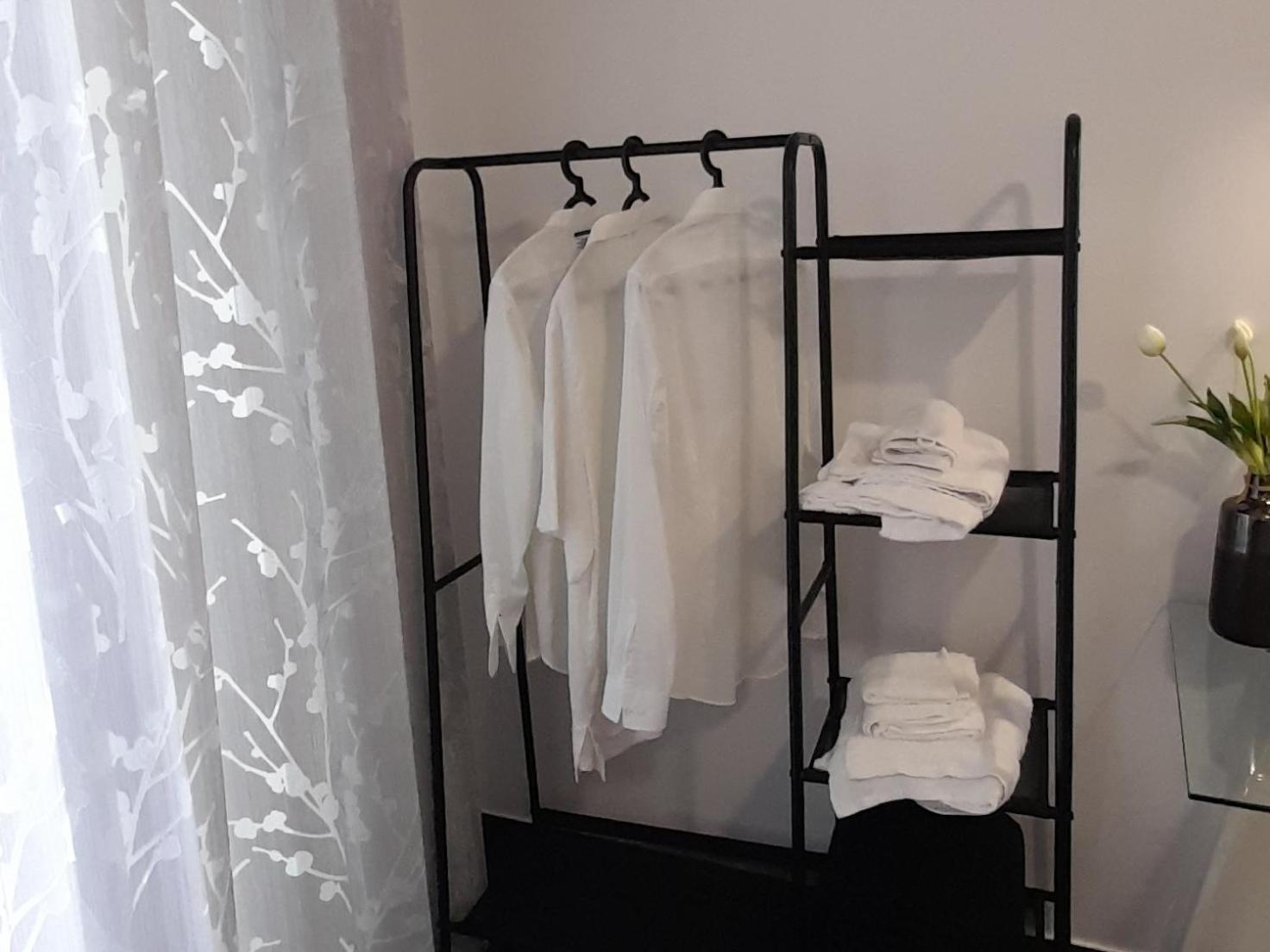 Bed and Breakfast Lux Taviano  Zimmer foto